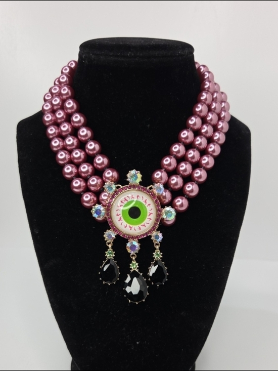 Betsey Johnson Jewelry - 👉✨️Betsey JohnsonMulti-Strand Pink Pearl Statement Necklace Ornate Eye Pendant